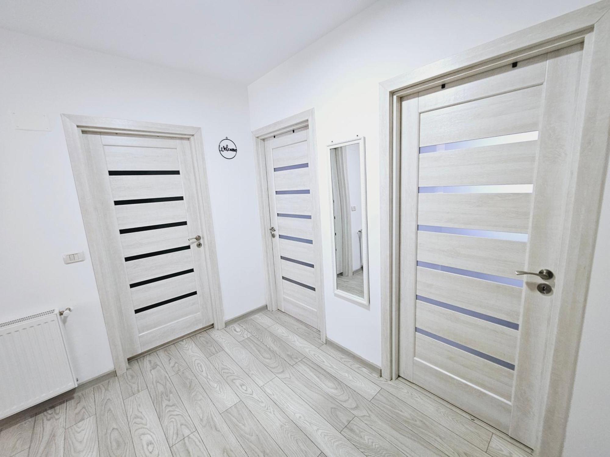 Comapart1 Бакэу Экстерьер фото